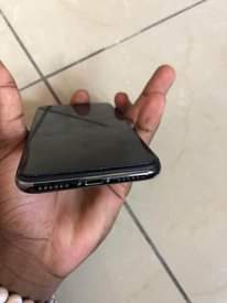 A picture of iPhone xplain