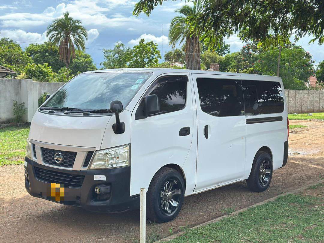 nissan nv350