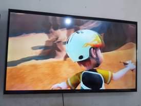 A picture of TV inch 32 bei 130