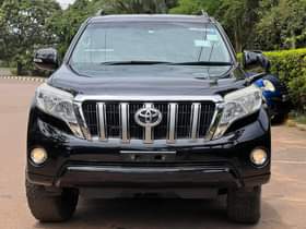 A picture of Toyota Land Cruiser Prado TX 2016 model petrol engine available