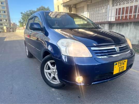 A picture of TOYOTA RAUM