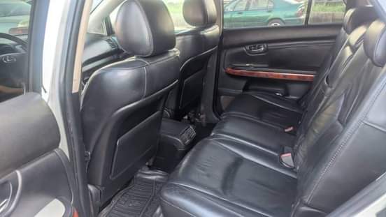 A picture of 2006 Lexus 2006 SUV