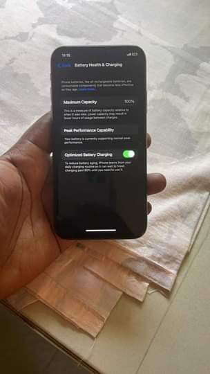 A picture of Iphone X Storage 64Gb BH 100 Face ID Price is