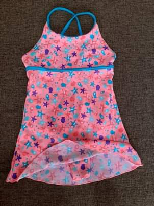 A picture of Kids swimming costumes