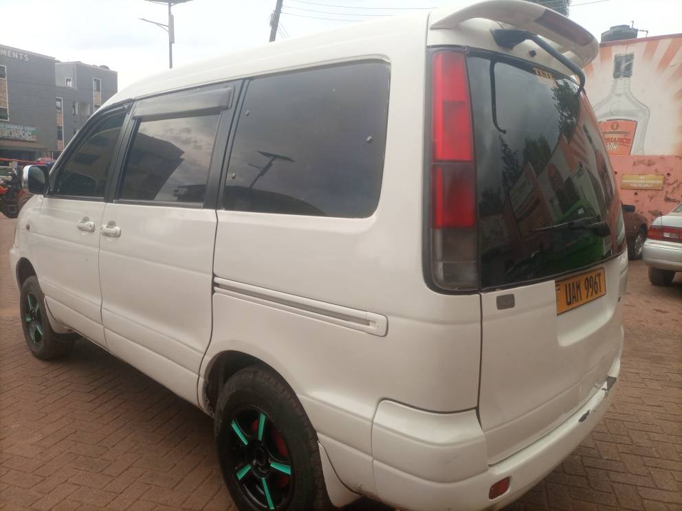 A picture of TOYOTA NOAH SUPER UAM 10 5M ITS A BUY AND