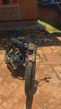 A picture of Custom CG125