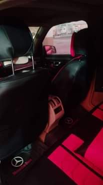 A picture of 2010 Mercedes Benz GLK 350