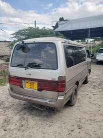 A picture of Toyota hiace super custom