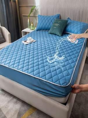 A picture of WATER PROOF MATTRESS PROTECTOR