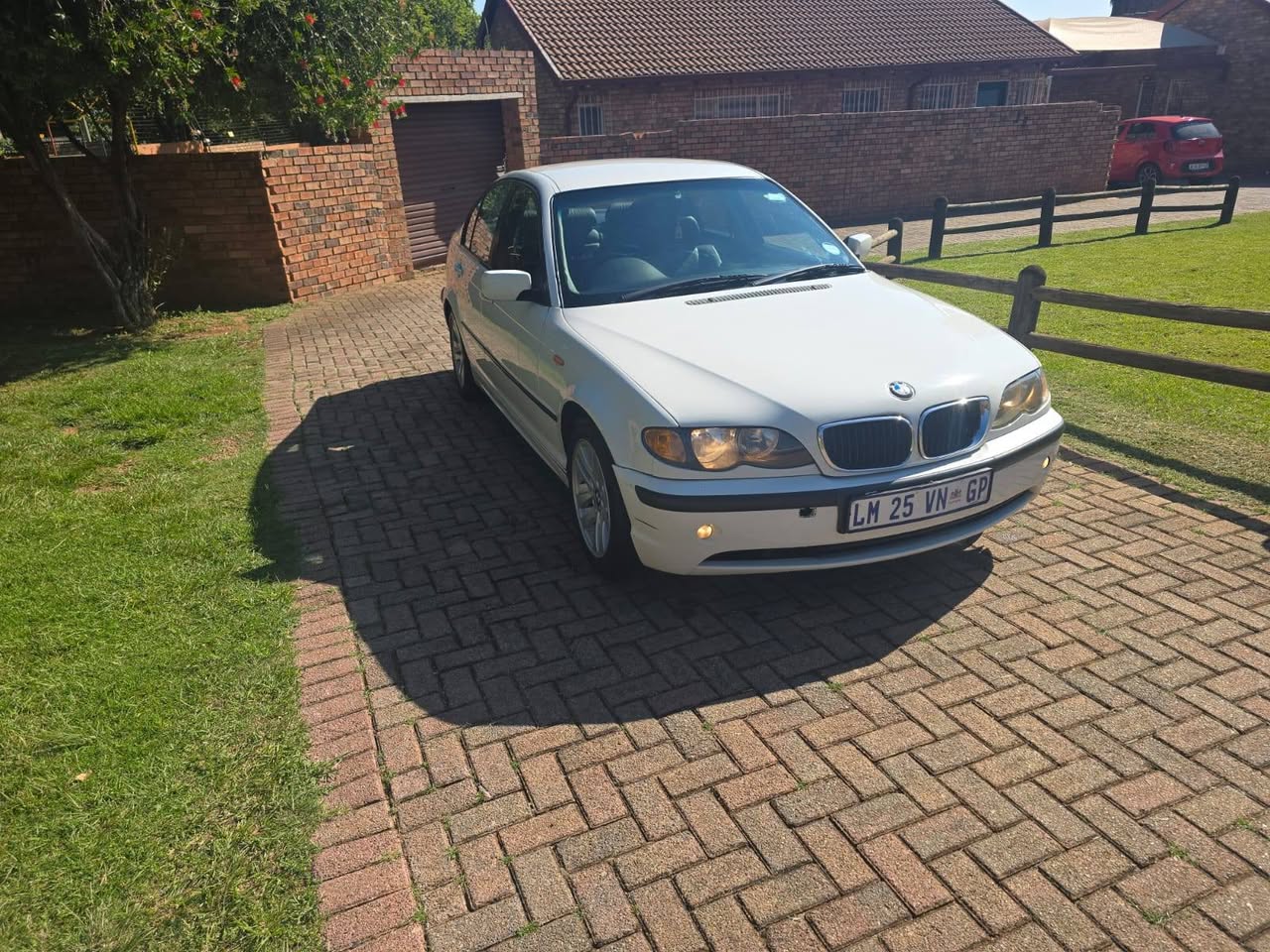 bmw 318i