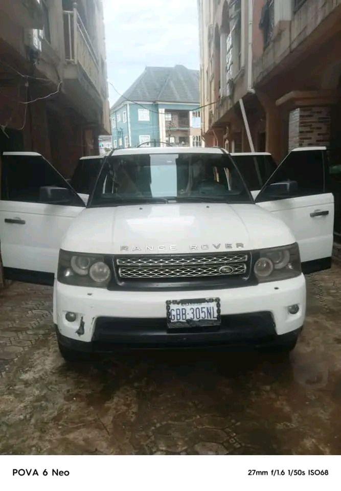 A picture of 010 Range Rover Everything perfectly except AC Location owerri Semi