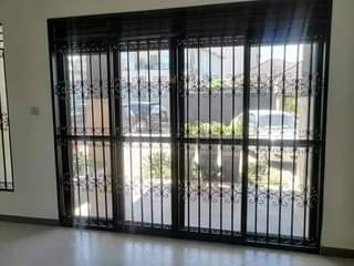 A picture of House