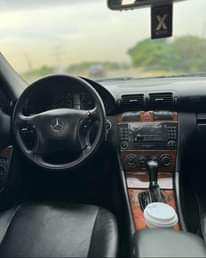 A picture of 2006 Mercedes Benz C280