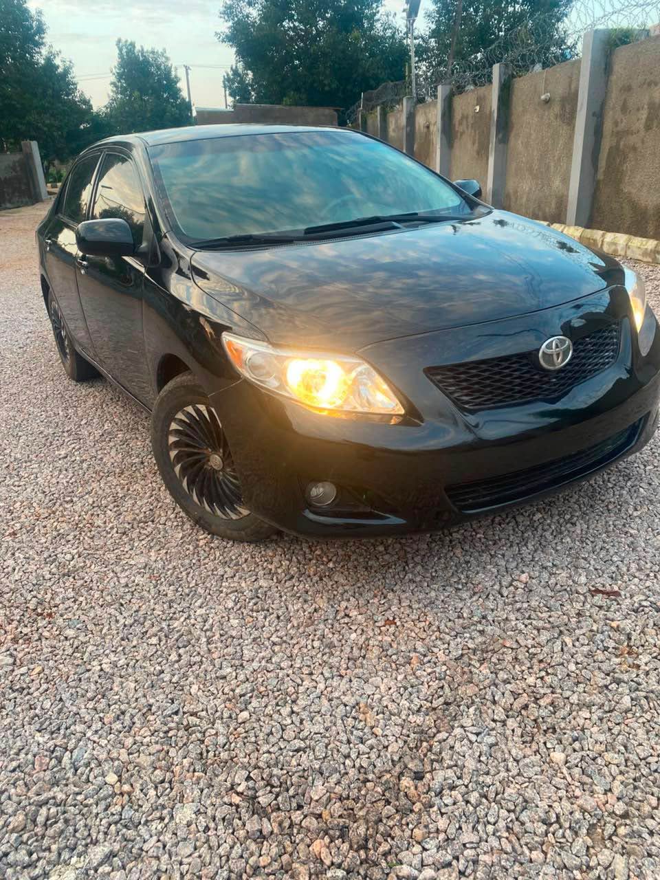 A picture of Toyota corolla