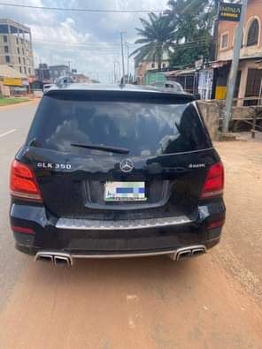 A picture of Distress distress 2014 GLK Engine and gear perfect AC is