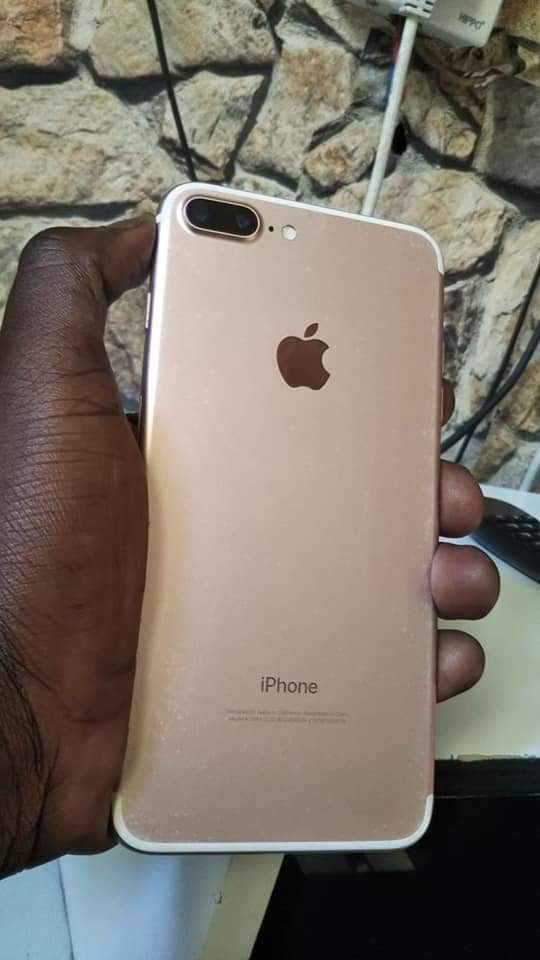 A picture of Iphone 7 plus