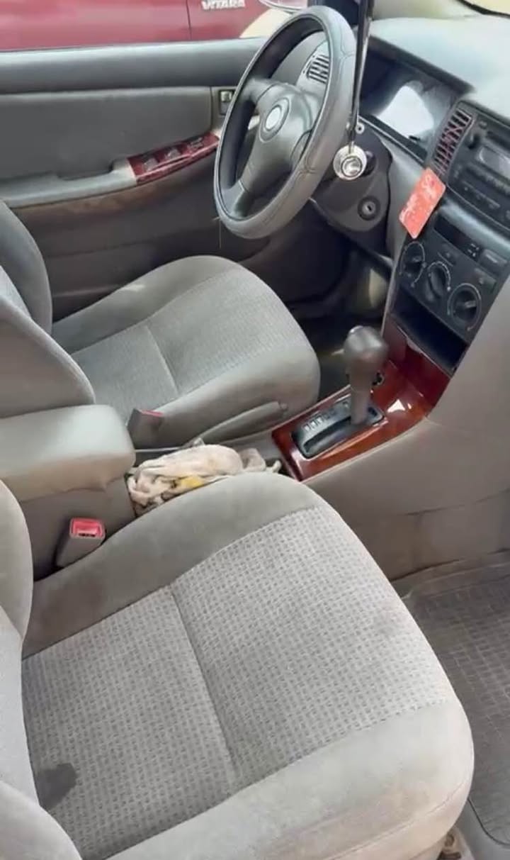 A picture of Clean Registered 2005 Toyota Corolla