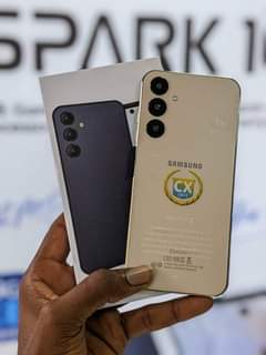 A picture of SAMSUNG GALAXY A54 5G BLAND NEW GB 256 RAMU 12