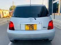 A picture of TOYOTA IST