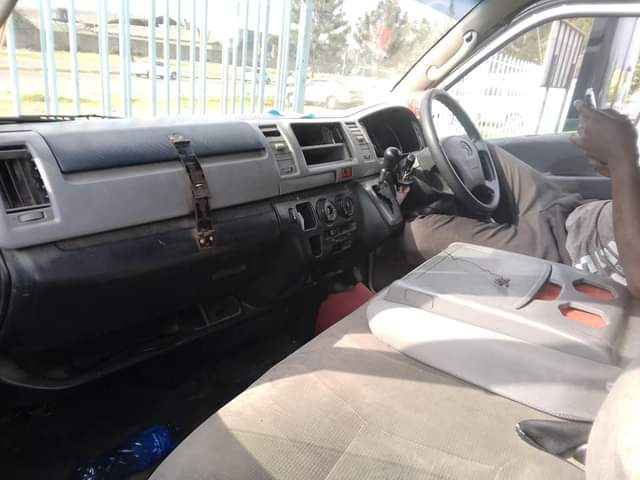 A picture of 7L matatu
