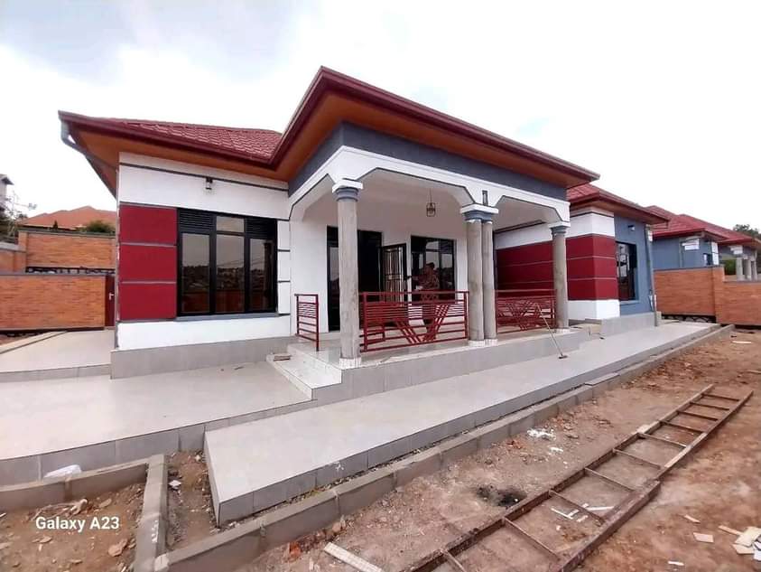 self compound houses