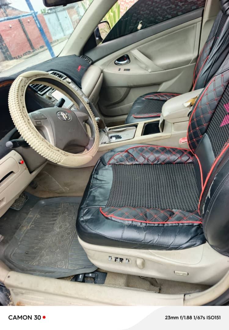 A picture of Awoof dealer market Are you looking for Toyota Camry 2011