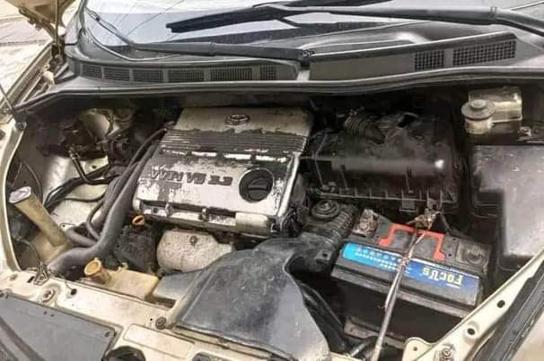 A picture of Toyota sienna 2005