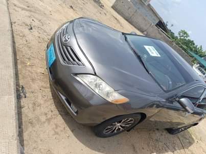 A picture of Clean Toyota Camry spider Everything works perfectly fine AC chilling