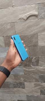 A picture of Samsung galaxy A40