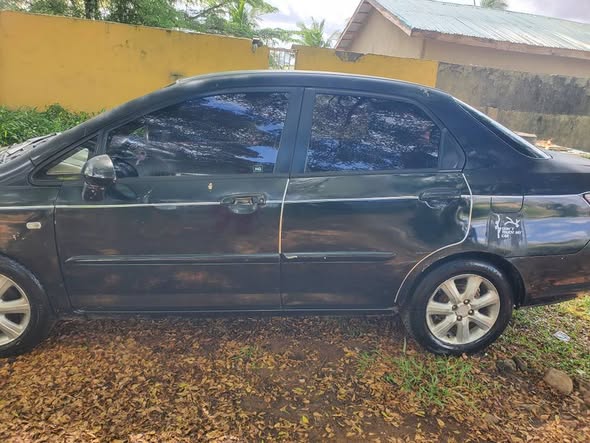 A picture of Honda city automatic gear 08027920745