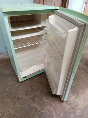 A picture of Samsung fridge single door inagandsha Sana na kupoz bei 190000