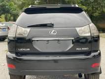 A picture of 2004 TOYOTA LEXUS RX330