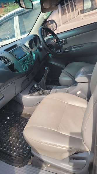 A picture of Hilux Vigo available at 78m Diesel 1KD Manual
