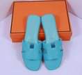 A picture of Open flat shoes