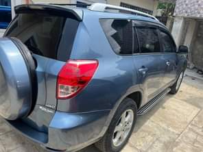 A picture of JUST 4 MONTHS USED 2009 MODEL TOYOTA RAV4 UNTAMPERED SOUND