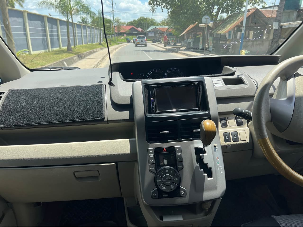 A picture of Toyota