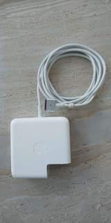 A picture of MacBook Air MacBook Pro Chargers 30w 45w 60w 85w 87w