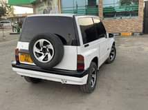 A picture of Suzuk escudo