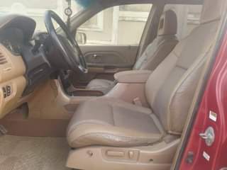 A picture of 2004 Honda Pilot