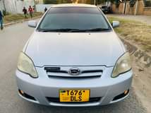 used toyota runx