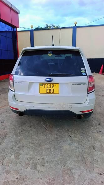 A picture of SUBARU FORESTER FULL DOCUMENTS FULL AC PRICE 15M 0785010182