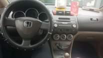 A picture of 2006 Honda City manual gear