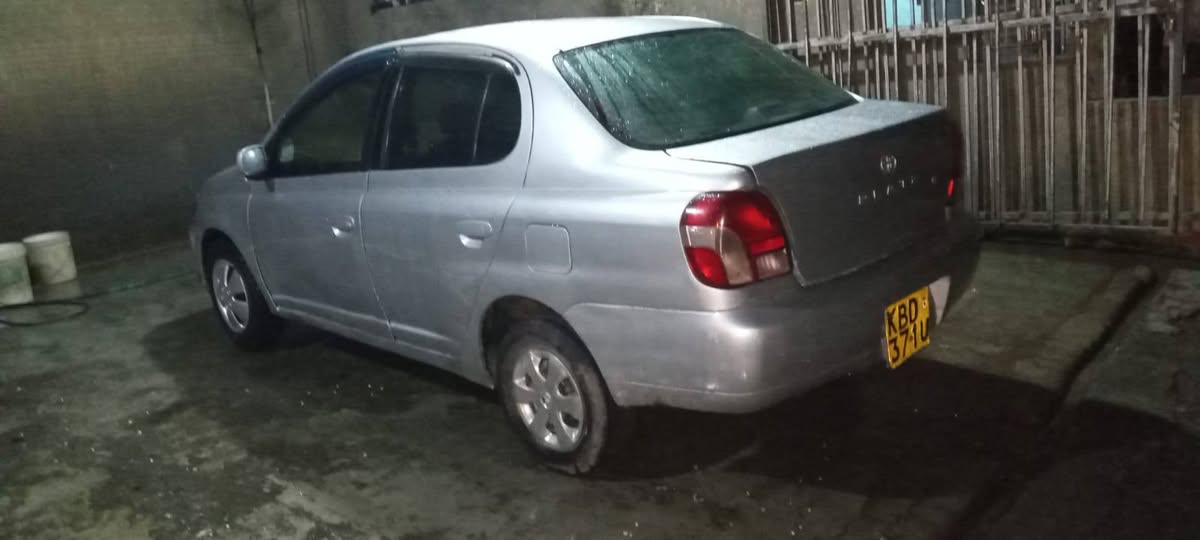 toyota platz