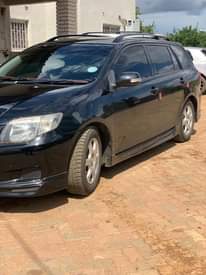 toyota fielder