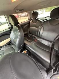 A picture of 2009 mini cooper.price 3.4m