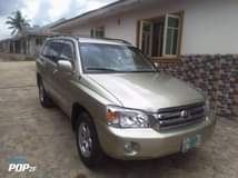 A picture of 2003 TOYOTA 2003
