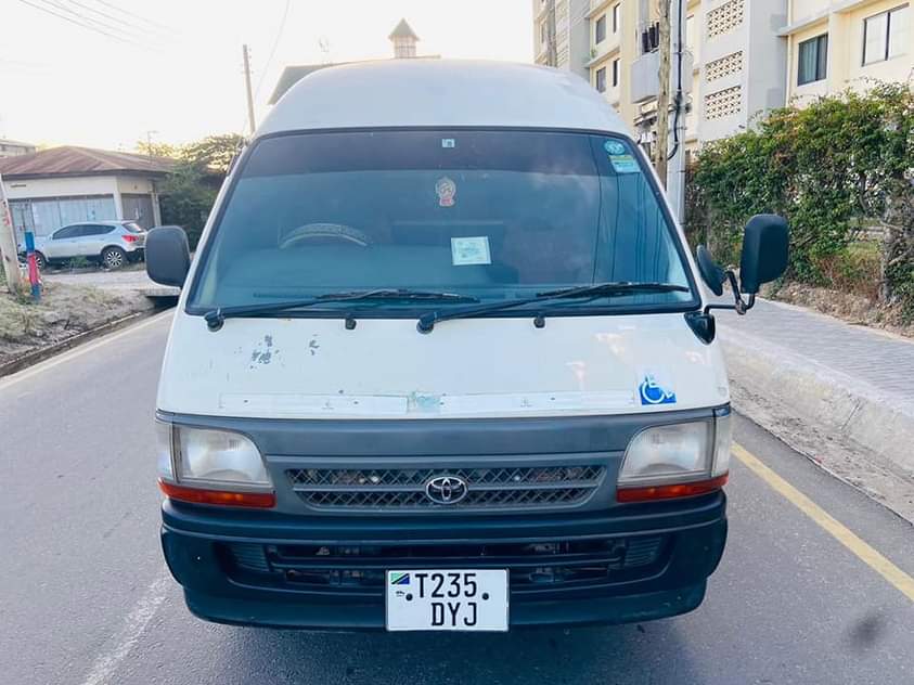 used toyota hiace