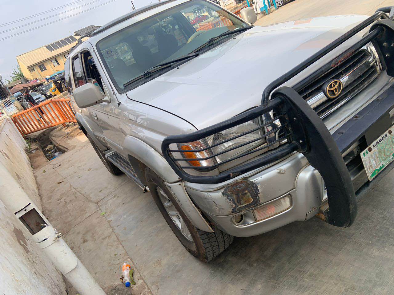 A picture of Toyota 4Runner