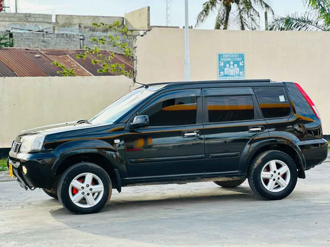 A picture of NISSAN EXTRAIL