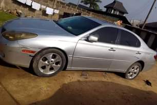 A picture of Es 330 2005